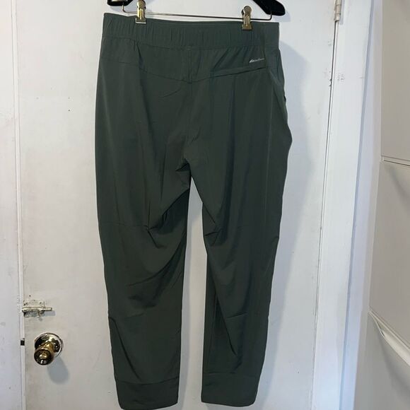 EDDIE BAUER Sage Green Travel Ankle Pant-L - Picture 5 of 9